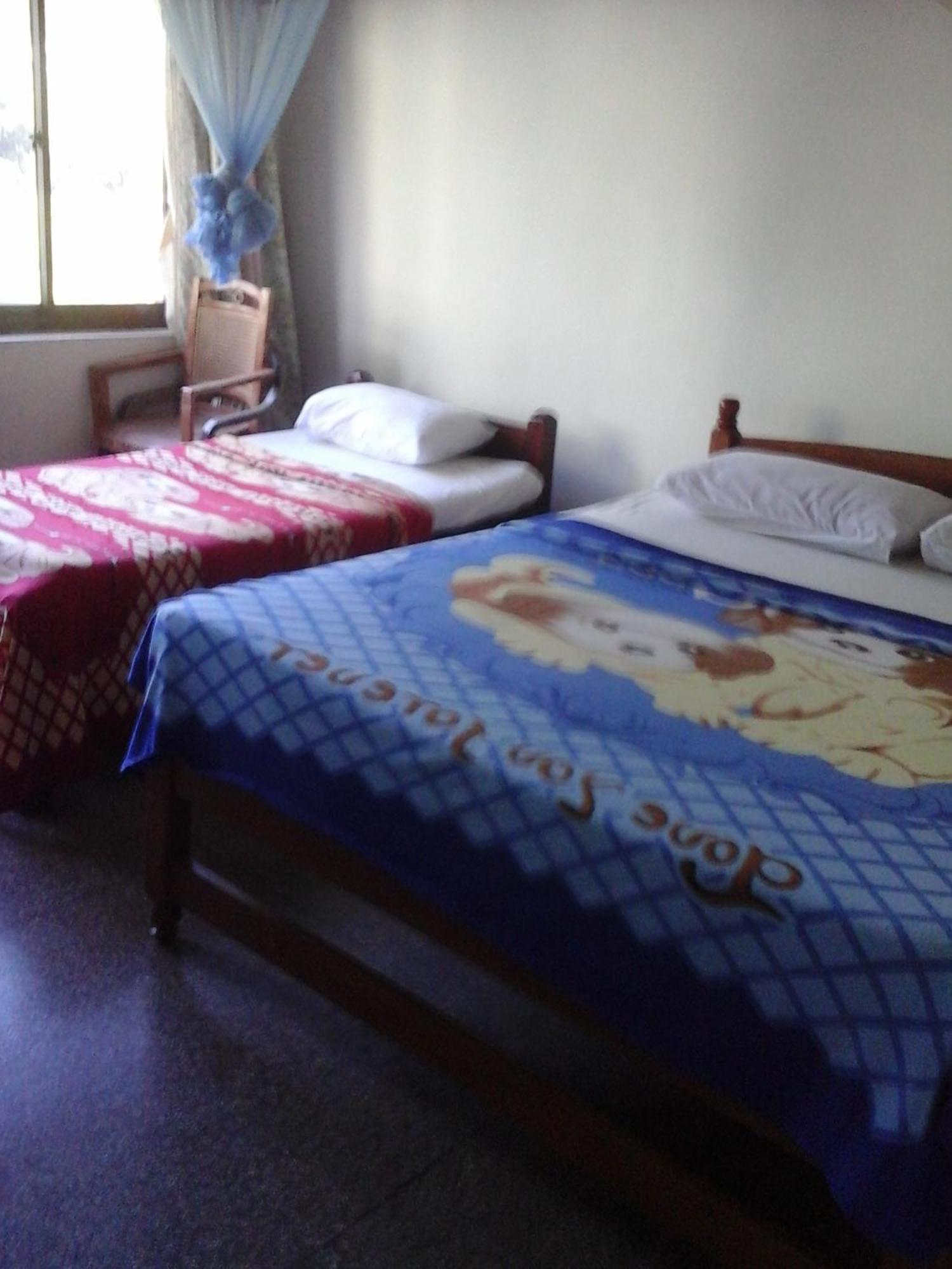 Hotel Majestic Tourist Kandy